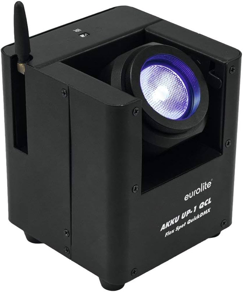 Compact 15W Quadcolor LED Akku Spot | RGBW | W-DMX | IR